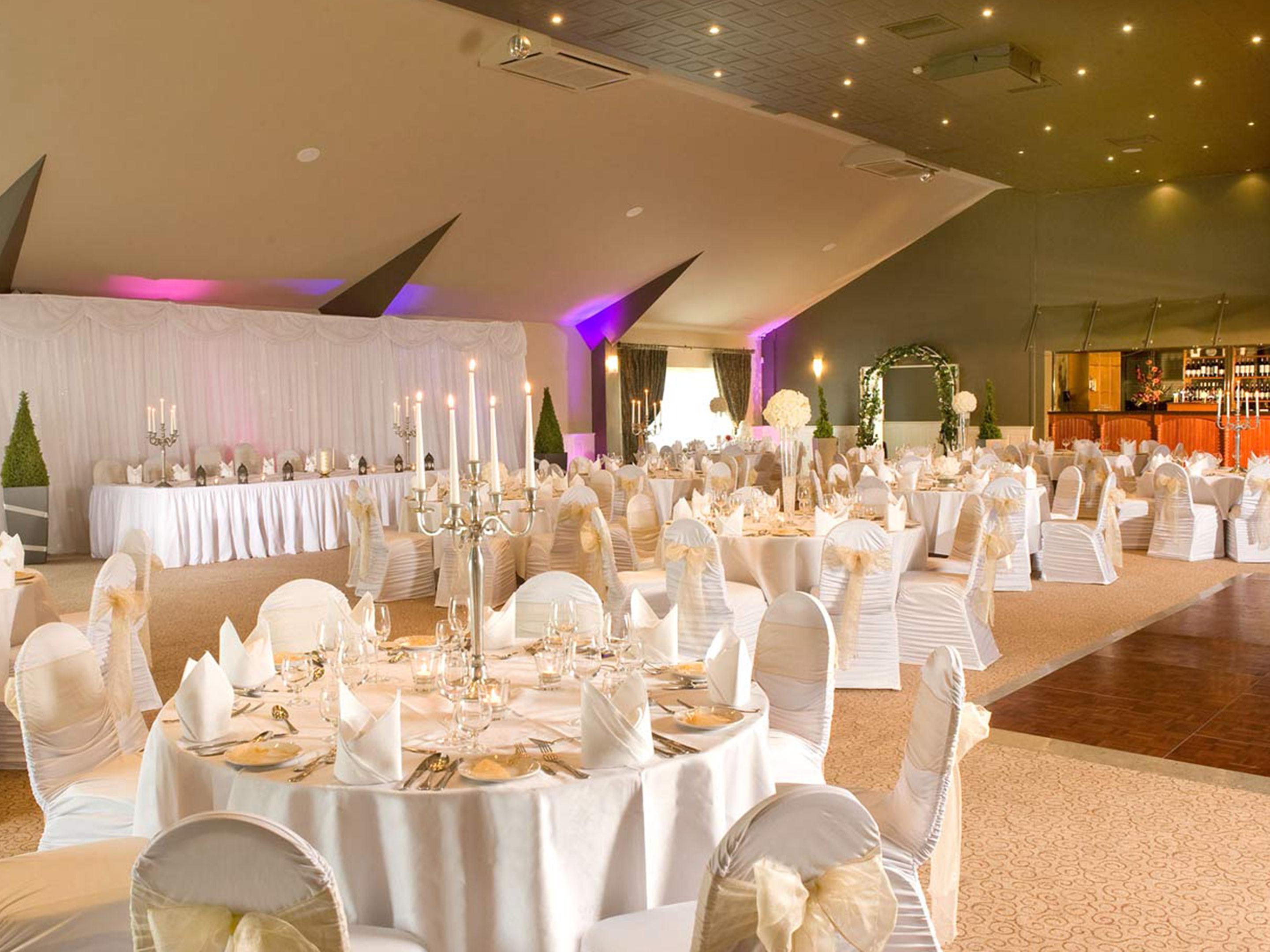 קורק Great National Commons Inn Hotel מראה חיצוני תמונה