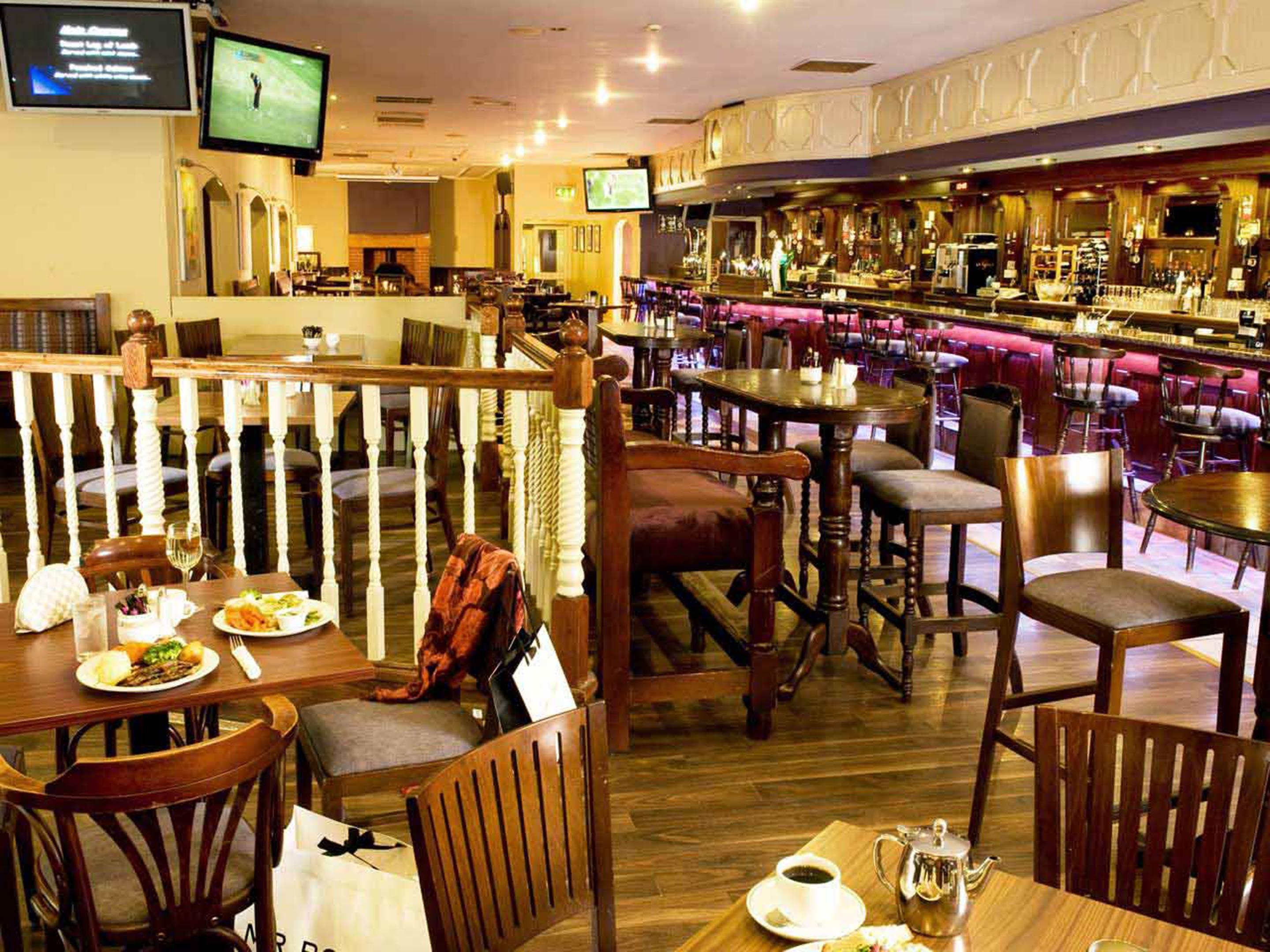 קורק Great National Commons Inn Hotel מראה חיצוני תמונה