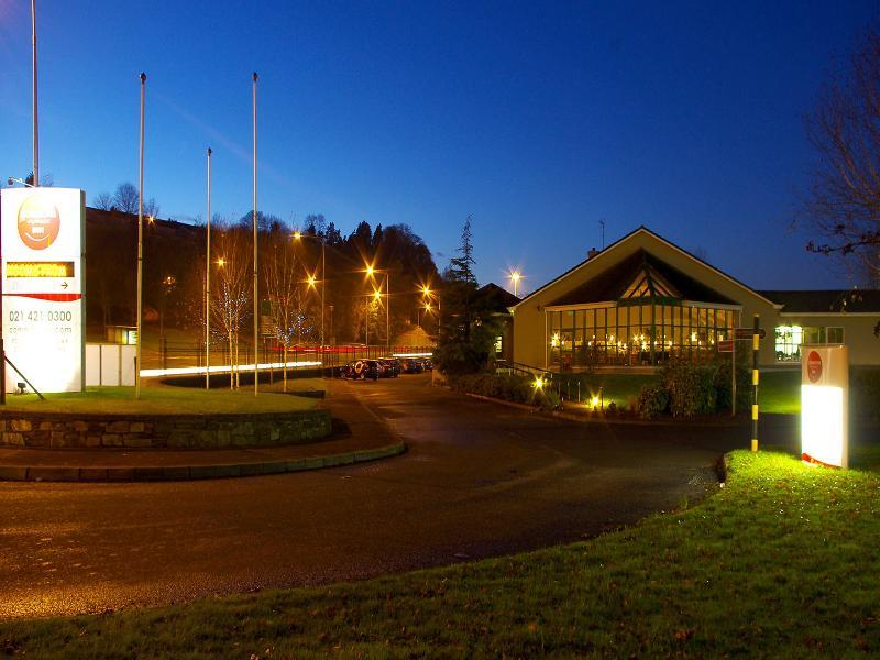 קורק Great National Commons Inn Hotel מראה חיצוני תמונה